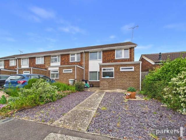 House for sale in Woodley