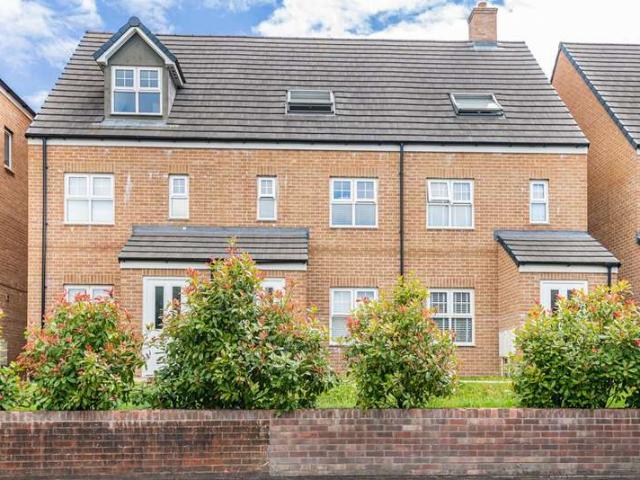 House for sale in Hertford, Colliers End