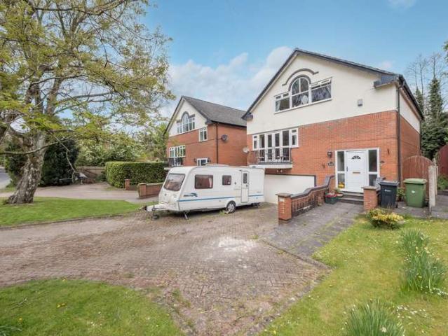 House for sale in Norley, Cheshire
