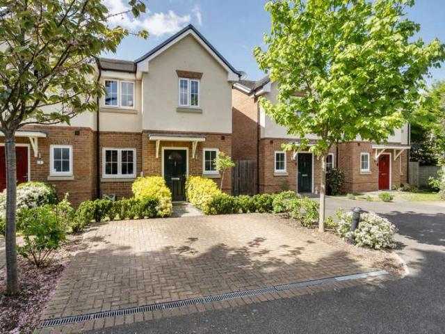 House for sale in Clewer Village, Windsor