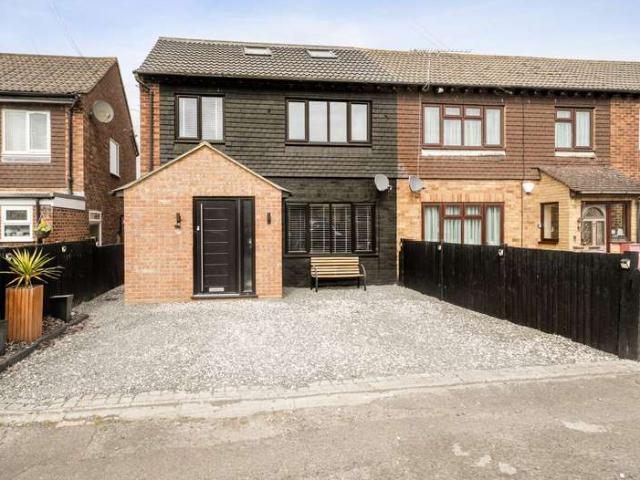 House for sale in Old Windsor