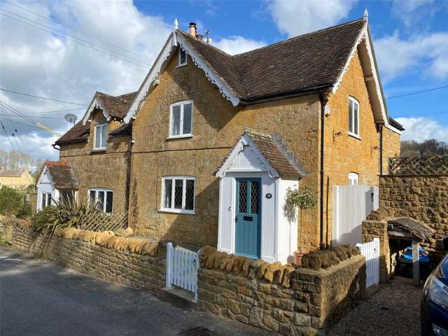 House for sale in Compton Pauncefoot, Somerset