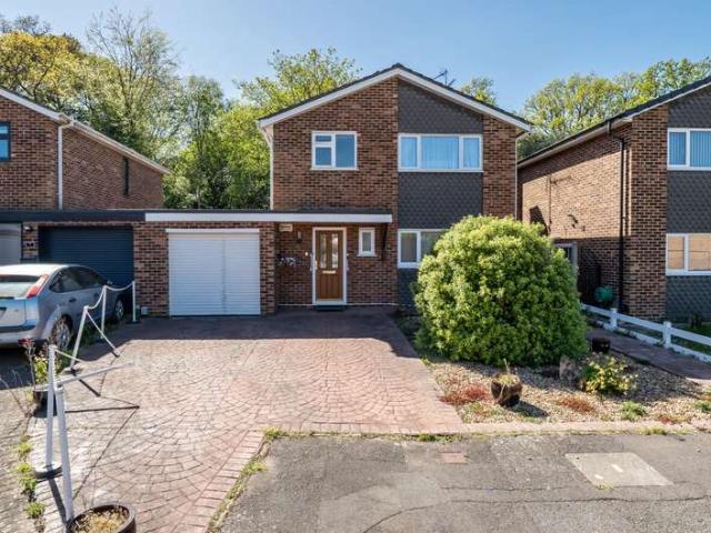 House for sale in Easthampstead, Bracknell