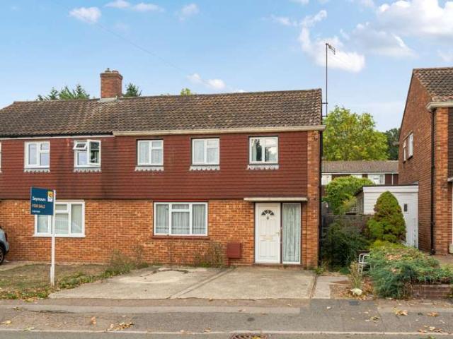 House for sale in Park Barn, Guildford