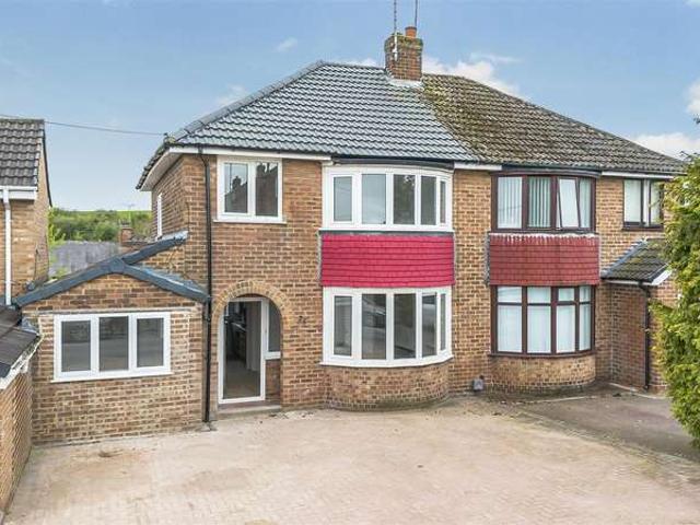 Farm for sale in Horninglow and Eton, Beamhurst