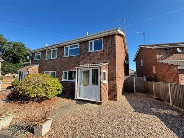 House for rent in Stokesby, Norfolk