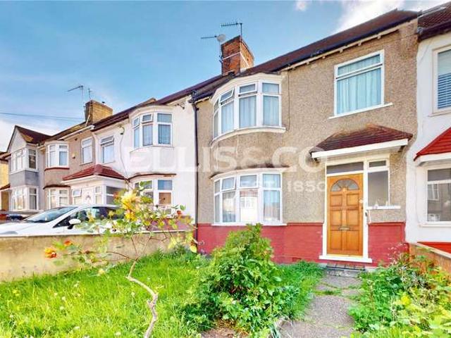 House for sale in Alperton, Greater London