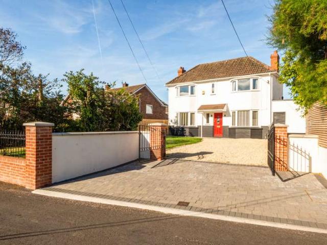 House for sale in Westonzoyland, Somerset
