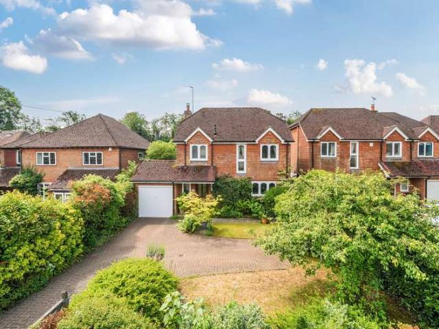 House for sale in Puttenham, Westborough
