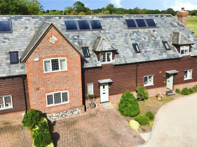 House for sale in Thatcham, West Berkshire