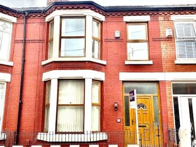 House for sale in Calderstones