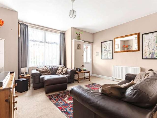 House for sale in Furzedown, Greater London
