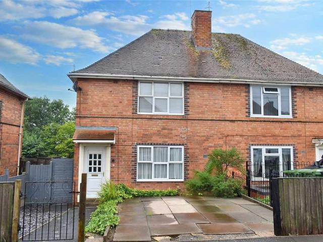 House for sale in The Ronkswood, Worcestershire