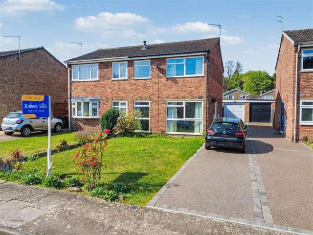 House for sale in Attenborough, East Midlands