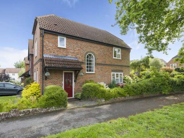 House for sale in Moulsham Green, Hart