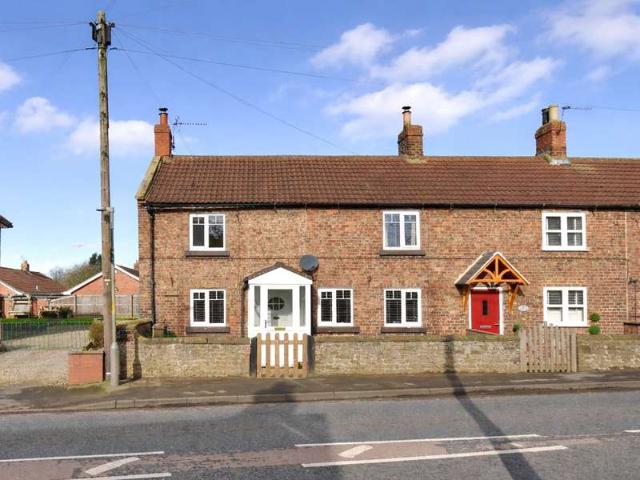 House for sale in Morton-on-swale, North Yorkshire