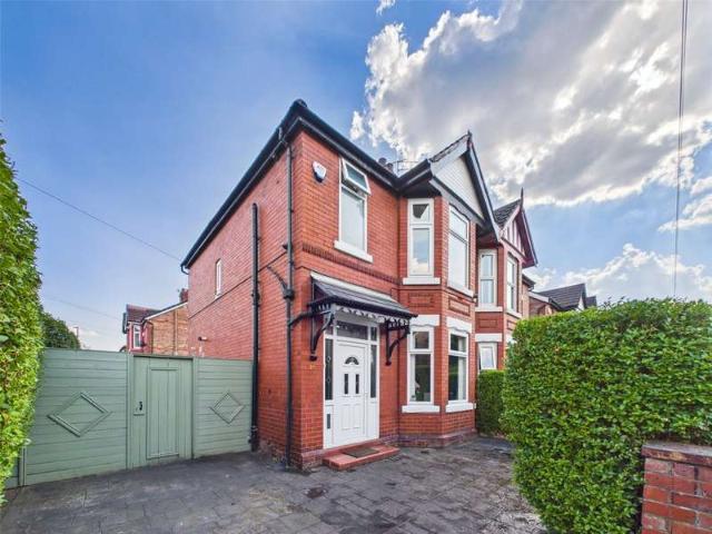 House for sale in Georgia, Greater Manchester