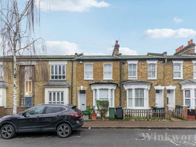 House for sale in London Borough of Lewisham, Greater London