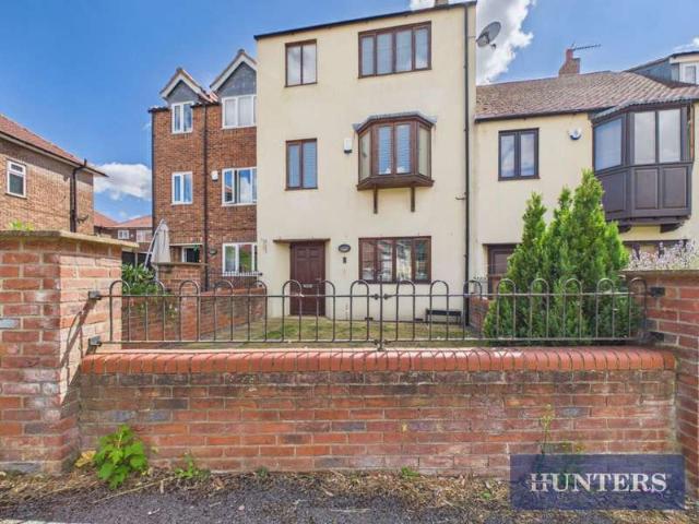 House for sale in Old Town, Bridlington