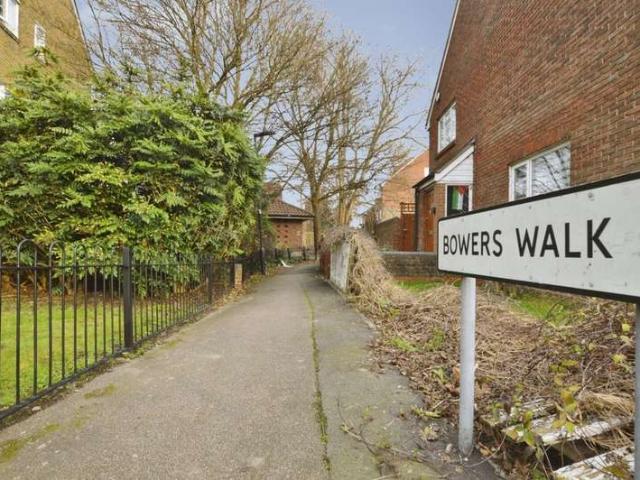 House for sale in Beckton, Greater London