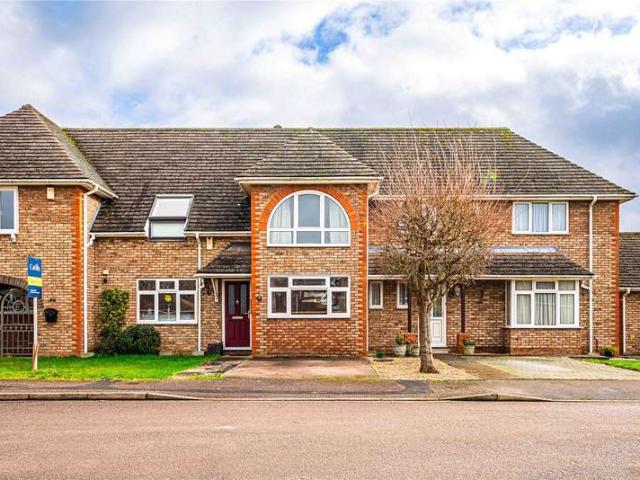 House for sale in Eaton Bray, Bedfordshire