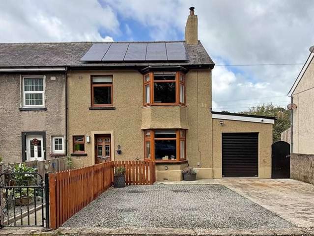 House for sale in Glanadda, Bangor