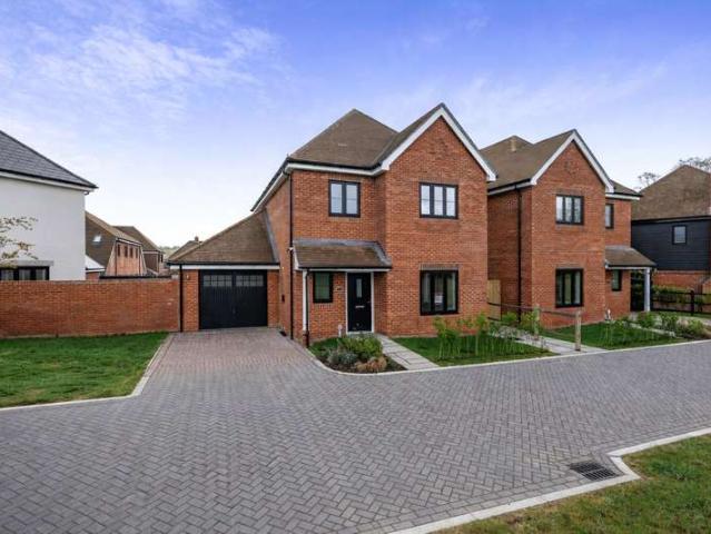 House for sale in Priest Down, Hampshire
