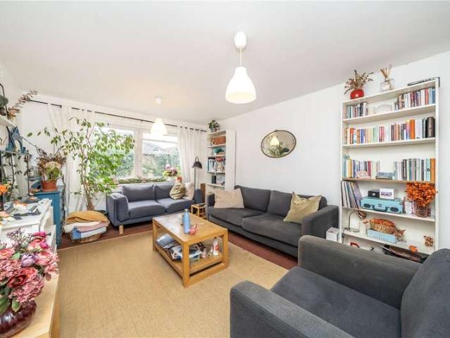 House for sale in Homerton, Greater London