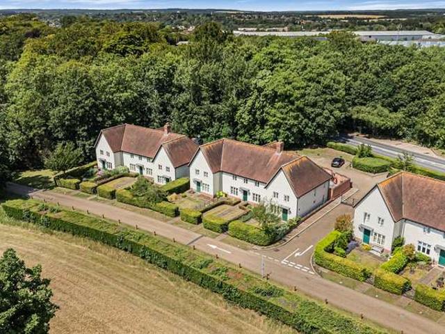 House for sale in Hertford, Colliers End