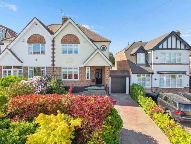 House for sale in Upminster, Greater London