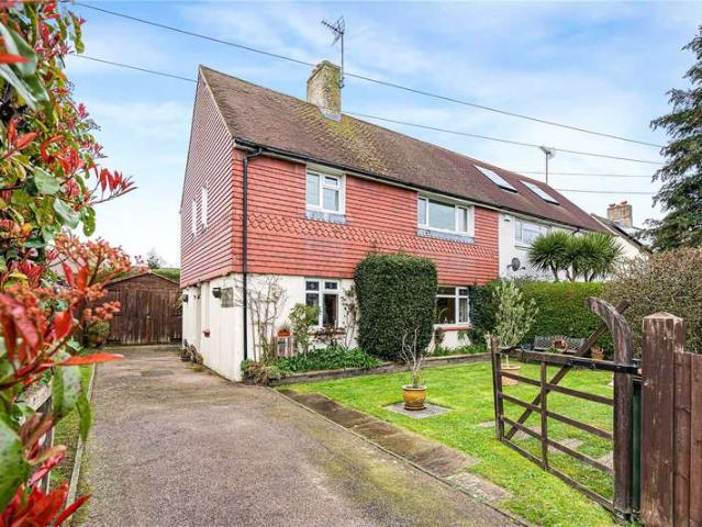 House for sale in Marehill, Horsham