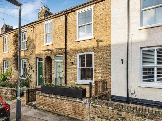 House for sale in Hertford, Colliers End