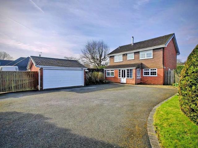 House for sale in Ashurst Bridge, Hampshire