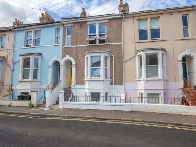 House for sale in Feckenham, City Of Bristol