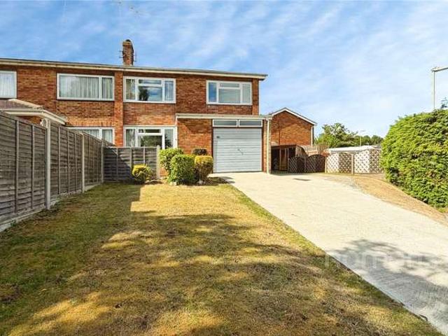 House for sale in Aldershot, Hampshire