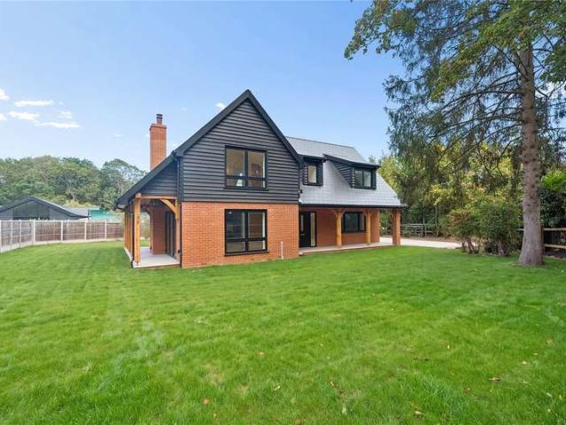 House for sale in Little Burstead, Basildon