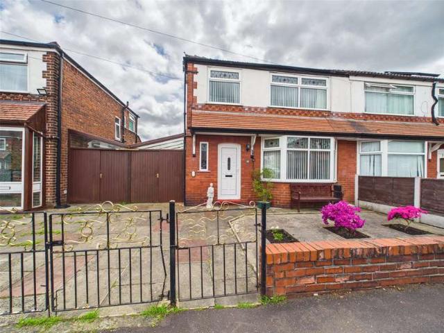 House for sale in Georgia, Greater Manchester