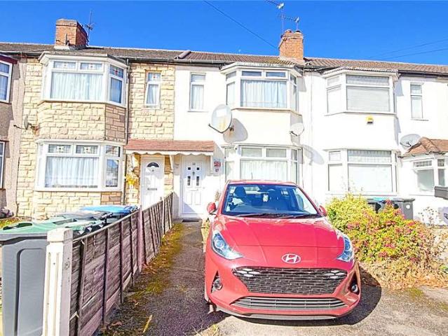 House for sale in Freezywater, Greater London
