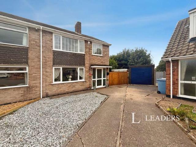 House for sale in Berry Hill, Potters Corner
