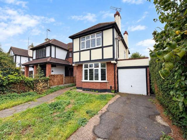 House for sale in Prittlewell, Southend-on-Sea