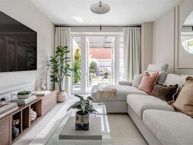 House for sale in Old Netley, Helford