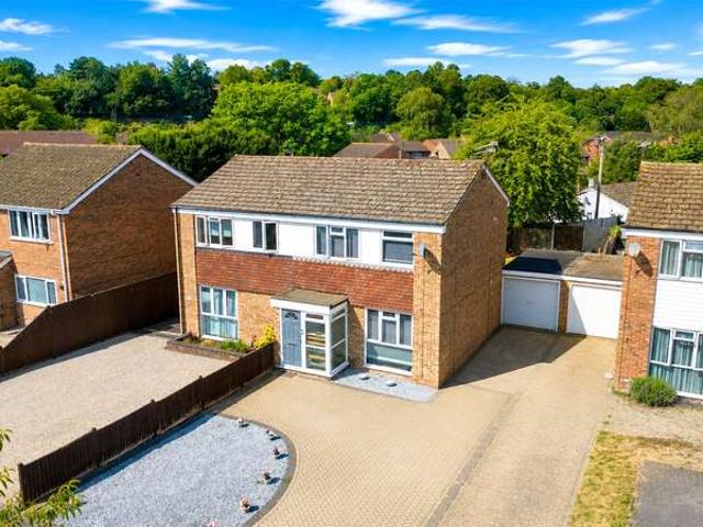 House for sale in Sulham, West Berkshire