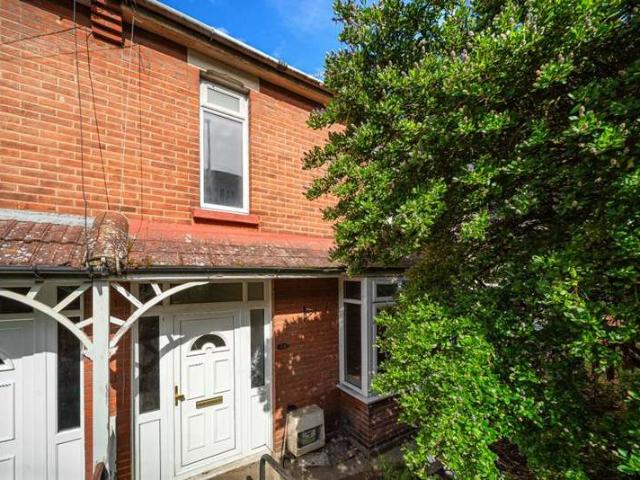 House for sale in Luton, Chatham