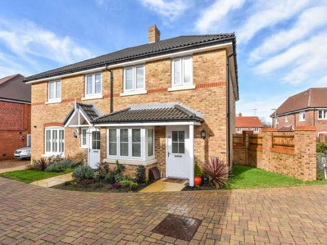 House for sale in Bolton Low Houses, Hampshire