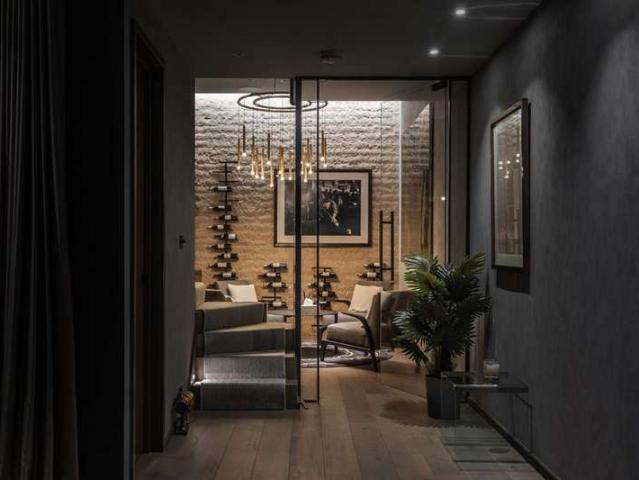House for sale in South Kensington, Brompton