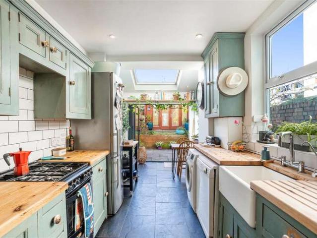 House for sale in Feckenham, City Of Bristol