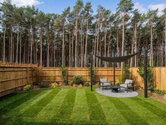 House for sale in Buckler's Park, Crowthorne
