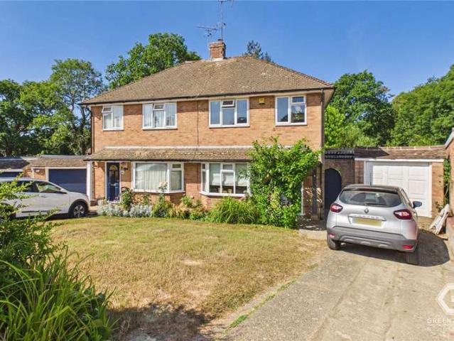 House for sale in Perryfields, West Sussex