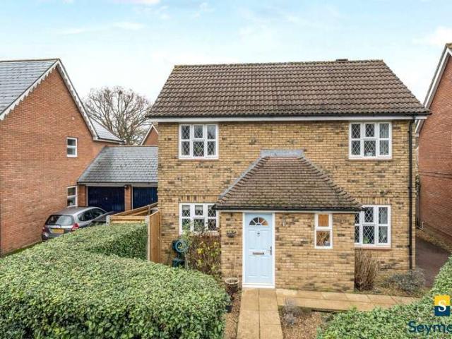 House for sale in Westborough, Surrey