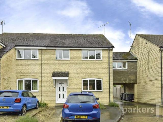 House for sale in Black Bourton, Oxfordshire